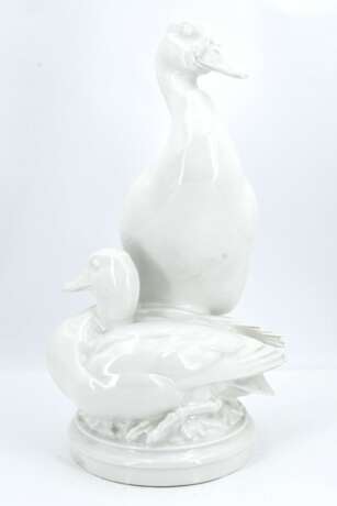 Large porcelain duck couple - photo 2