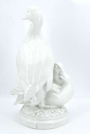 Large porcelain duck couple - фото 4