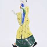 Porcelain figurine of Chinese woman from the wedding parade - photo 3