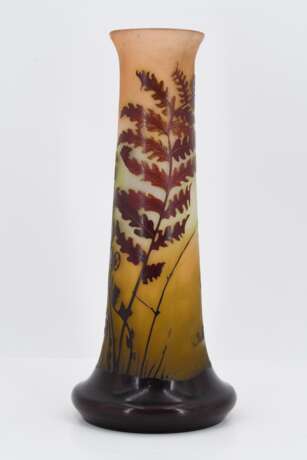 Glass vase with fern décor - фото 5