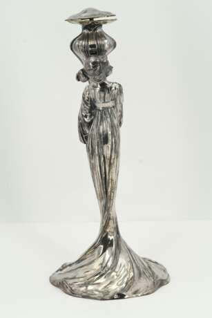 ART NOUVEAU CENTERPIECE WITH YOUNG WOMAN MADE OF SILVERED METAL AND CUT GLASS - фото 5