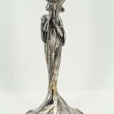 ART NOUVEAU CENTERPIECE WITH YOUNG WOMAN MADE OF SILVERED METAL AND CUT GLASS - Foto 7