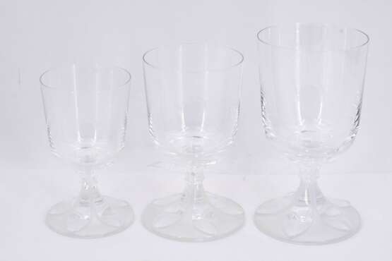 Set of champagne, wine and water glasses - photo 4
