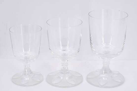 Set of champagne, wine and water glasses - photo 7