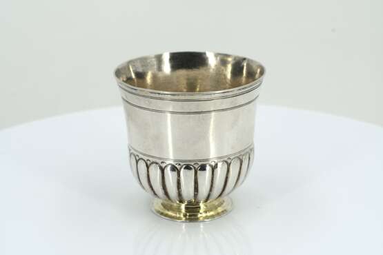 Small silver beaker - photo 2