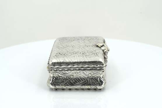 Silver snuffbox with flower tendrils - Foto 5