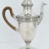 Large footed silver coffee pot - photo 2