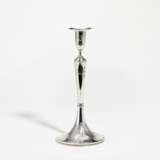 Slender silver candlestick with stylised leaf décor - photo 1