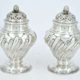 Pair of baluster-shaped George III silver casters - фото 2