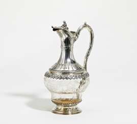 Silver and glass carafe with acanthus décor and engraved vines