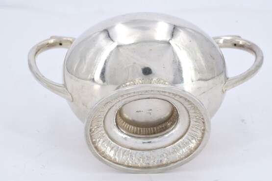 Four piece silver coffee and tea service with lion décor - фото 12