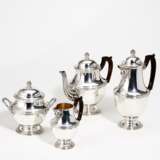 Four piece silver coffee and tea service with pomegranate knobs - photo 1