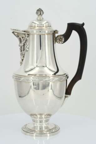 Four piece silver coffee and tea service with pomegranate knobs - photo 18
