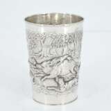 Six silver beakers depicting wild boar hunt - фото 3