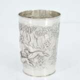 Six silver beakers depicting wild boar hunt - фото 4