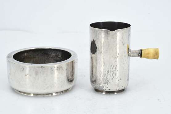 Set of oval tray, milk jug and sugar bowl all made of silver - photo 4