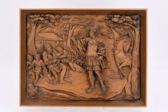 Pair of wooden reliefs with mythological scenes - photo 4
