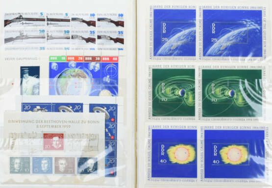 Sammlung Briefmarken DDR - photo 2