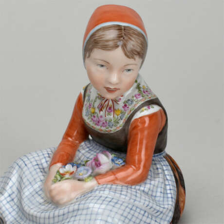 Jugendstil-Kinderfigur - photo 1