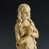 Elfenbein-Figur: Heilige Magdalena.| Nachtrag siehe Text - фото 2