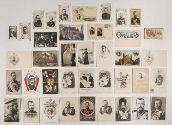 A COLLECTION OF THE 39 POST CARDS AND TWO LITHOGRAPHIES Russian (among others), about 1900 - photo 2