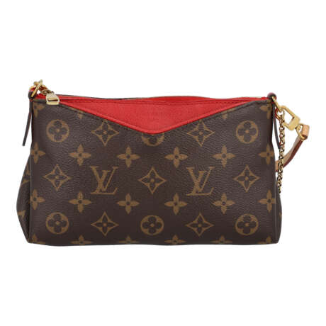 LOUIS VUITTON Pochette "PALLAS CLUTCH", Koll. 2016. - photo 1