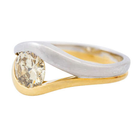 Ring mit Brillant ca. 1,6 ct, - photo 5