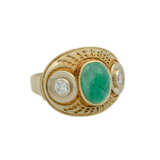 Außergewöhnlicher Ring mit Smaragdcabochon und 2 Brillanten - Foto 1