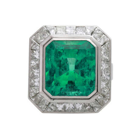 Außergewöhnlicher Ring mit 1 Smaragd und Diamanten - фото 1