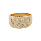 Ring mit 7 Diamanten von zus. ca. 0,75 ct, - photo 2