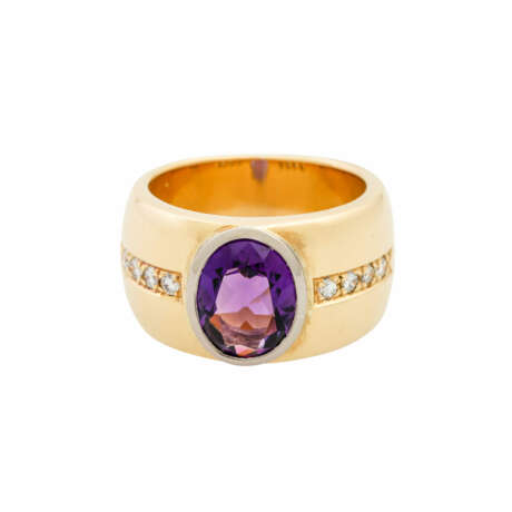 Ring mit Amethyst 2 ct und 8 Brillanten von ca. 0,2 ct, - photo 2