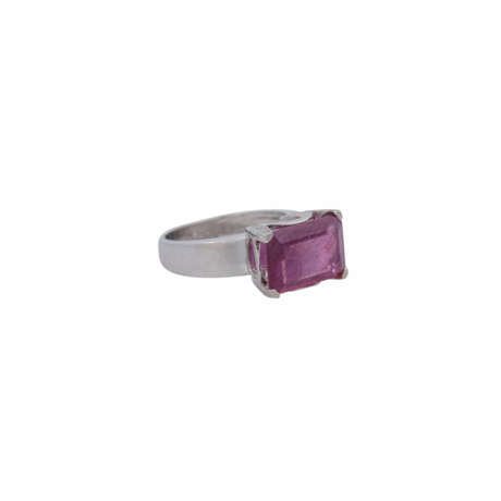 Ring mit rosaroter Korund ca. 5 ct, - фото 1