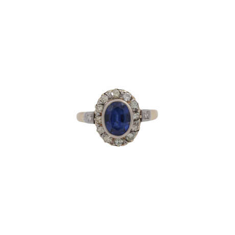 Klassischer Ring, mittig mit Saphir ca. 1,6 ct, - photo 2