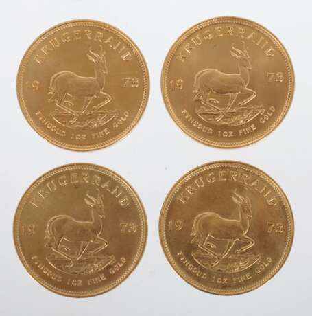 4 Krügerrand-Goldmünzen (1 oz) Südafrika, 1973, Gold 916, ca - фото 2
