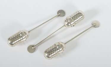 Dell, Christian Offenbach am Main 1893 - 1974 in Wiesbaden, war ein deutscher Silberschmied, Lehrer für Industriedesign und Meister am Weimarer Bauhaus