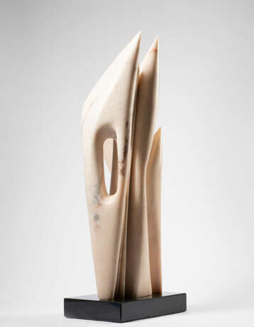 Pablo Atchugarry "Untitled" 1999
pink marble of Portugal
cm 82x38x24
Signed
Provenance
Private col - Foto 2