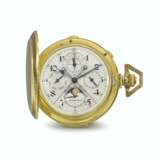 AUDEMARS PIGUET MADE FOR E. GUBELIN LUCERNE. AN EXTREMELY FINE AND VERY RARE 18K GOLD AND ENAMEL HUNTER CASE MINUTE REPEATING PERPETUAL CALENDAR SPLIT SECOND CHRONOGRAPH KEYLESS LEVER WATCH WITH 60 MINUTE COUNTER AND MOON PHASES - фото 1