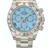 ROLEX. A RARE AND ATTRACTIVE 18K WHITE GOLD AUTOMATIC CHRONOGRAPH WRISTWATCH WITH TURQUOISE DIAL, GUARANTEE AND BOX - Foto 1