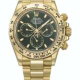 ROLEX. AN ATTRACTIVE 18K GOLD AUTOMATIC CHRONOGRAPH WRISTWATCH WITH BRACELET, GUARANTEE AND BOX - Foto 1