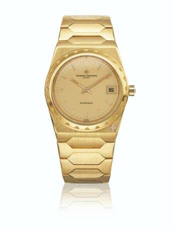 VACHERON CONSTANTIN. A RARE 18K GOLD AUTOMATIC WRISTWATCH WITH DATE, BRACELET, CERTIFICATE AND BOX - photo 1