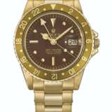 ROLEX. AN ATTRACTIVE 18K GOLD AUTOMATIC DUAL TIME WRISTWATCH WITH SWEEP CENTRE SECONDS, DATE AND BRACELET - photo 1