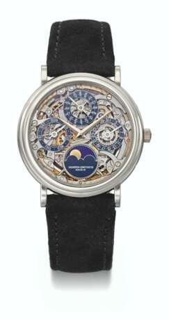 VACHERON CONSTANTIN. AN ELEGANT AND RARE PLATINUM SKELETONIZED AUTOMATIC PERPETUAL CALENDAR WRISTWATCH WITH MOON PHASES - Foto 1