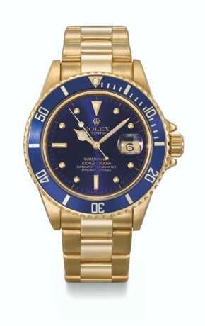 ROLEX. AN ATTRACTIVE 18K GOLD AUTOMATIC WRISTWATCH WITH SWEEP CENTRE SECONDS, DATE AND BRACELET - photo 1