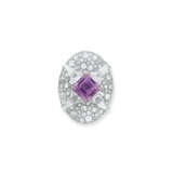 BARNEY CHENG COLOURED SAPPHIRE AND DIAMOND RING - фото 1