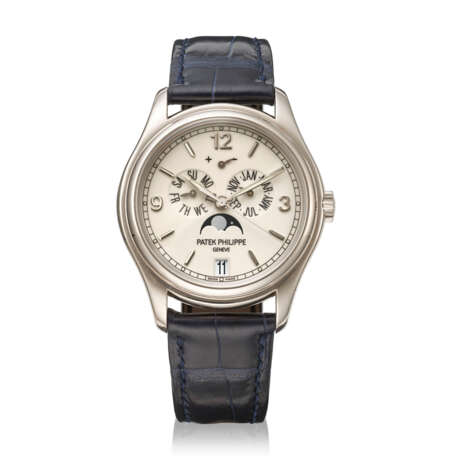 PATEK PHILIPPE, WHITE GOLD ANNUAL CALENDAR WITH MOON PHASES, REF. 5146G-001 - фото 1