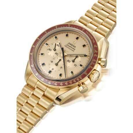 OMEGA, YELLOW GOLD SPEEDMASTER LIMITED EDITION 551/1014, REF. 310.60.42.50.99.001 - photo 2