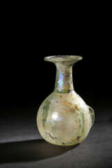 A GLASS BOTTLE NORTHERN THE QI DYNASTY(550-577)