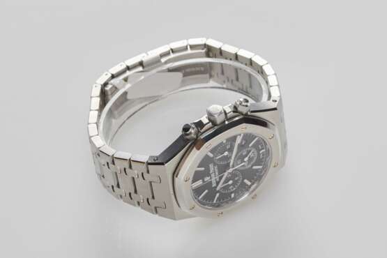 Audemars Piguet Royal Oak Chronograph - photo 2