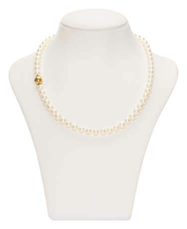 Matinee Perlenkette mit polierter Kugelschließe - Foto 1