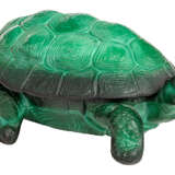 Große Jadeglas Deckelschale in Gestalt einer Schildkröte aus der Kollektion «Ingrid» - photo 2